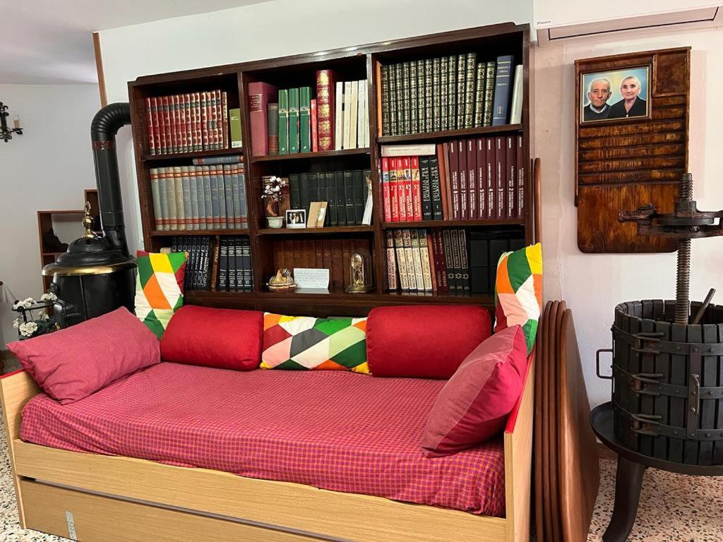 Casa Fra Gli Ulivi Di Giuseppe Guest House Sonnino Eksteriør bilde